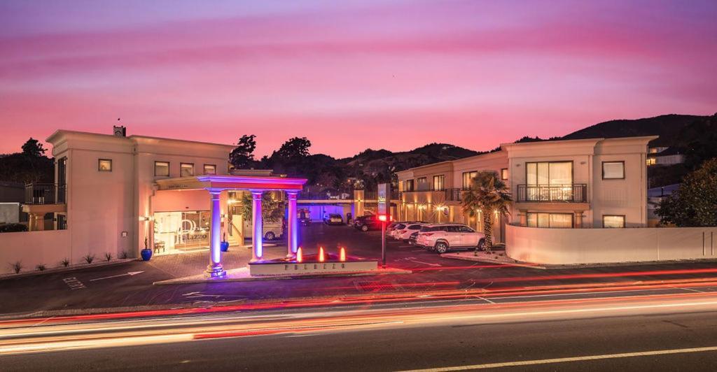 パラッツォ モーター ロッジ ネルソン エクステリア 写真 The Hotel at the Presidio