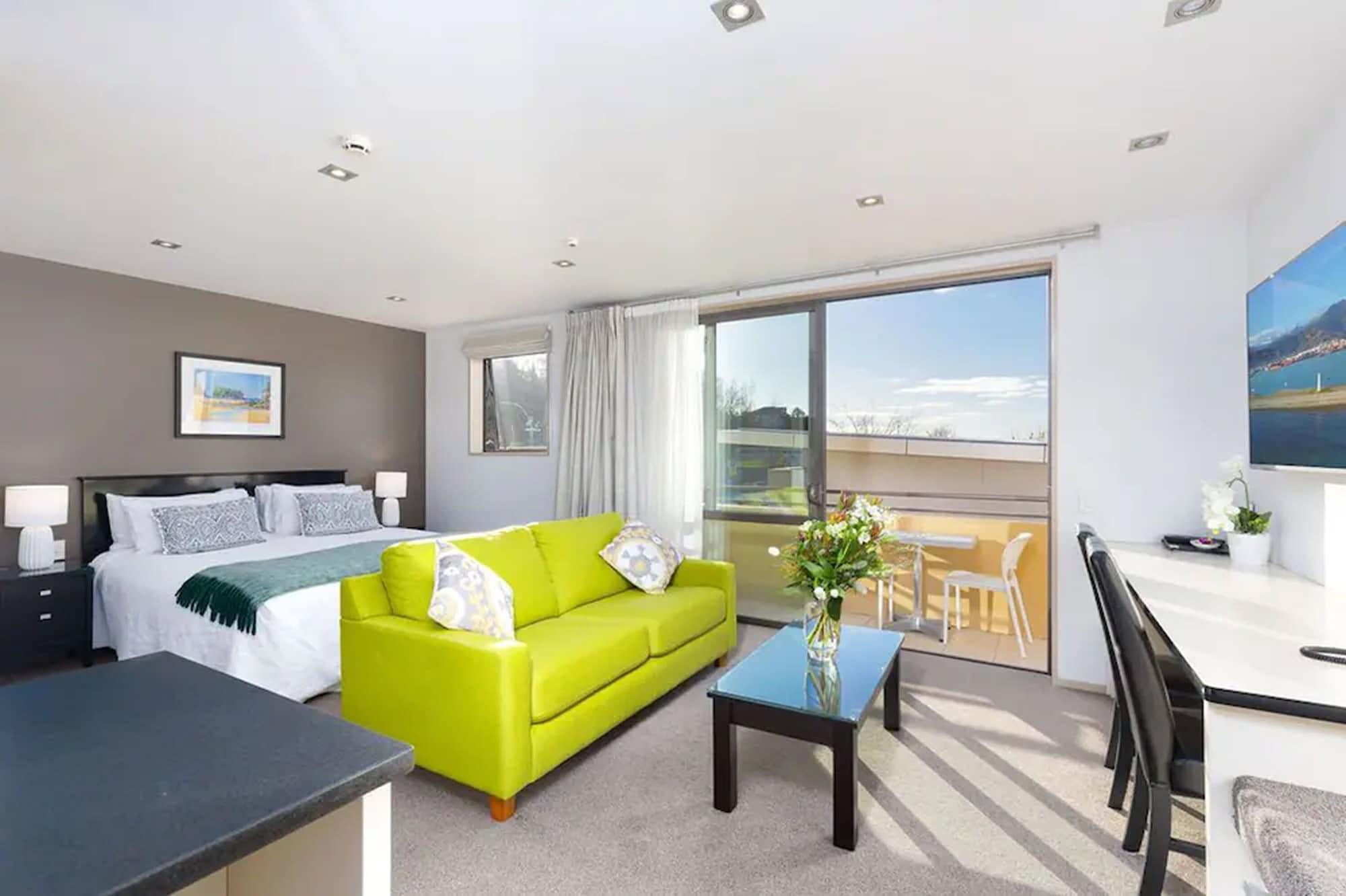 パラッツォ モーター ロッジ ネルソン エクステリア 写真 A staged studio apartment