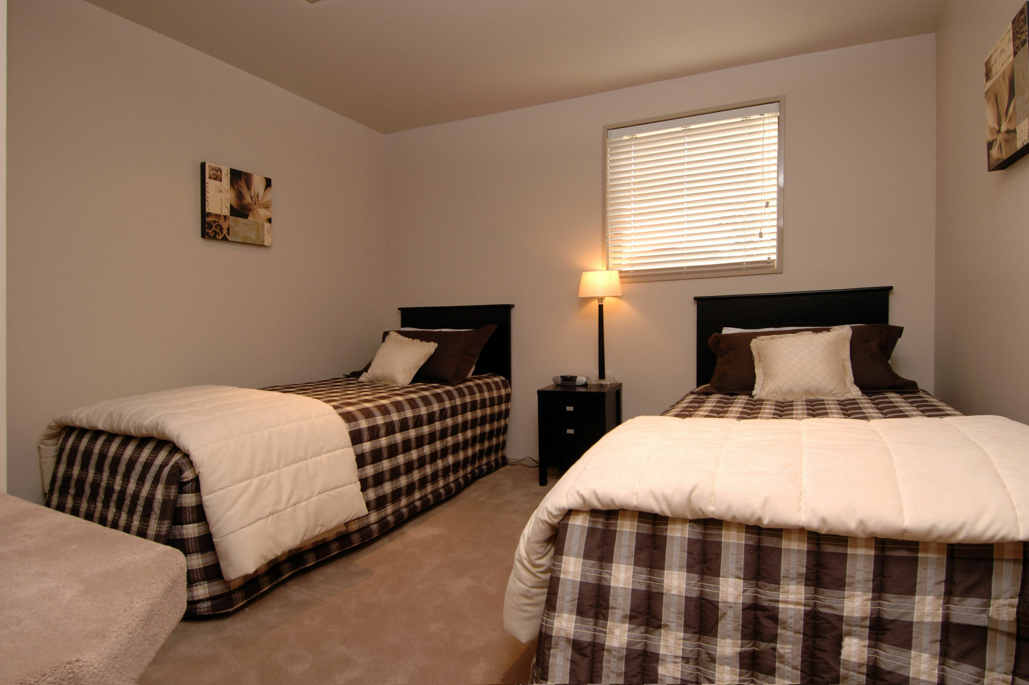 パラッツォ モーター ロッジ ネルソン エクステリア 写真 A bedroom with two beds