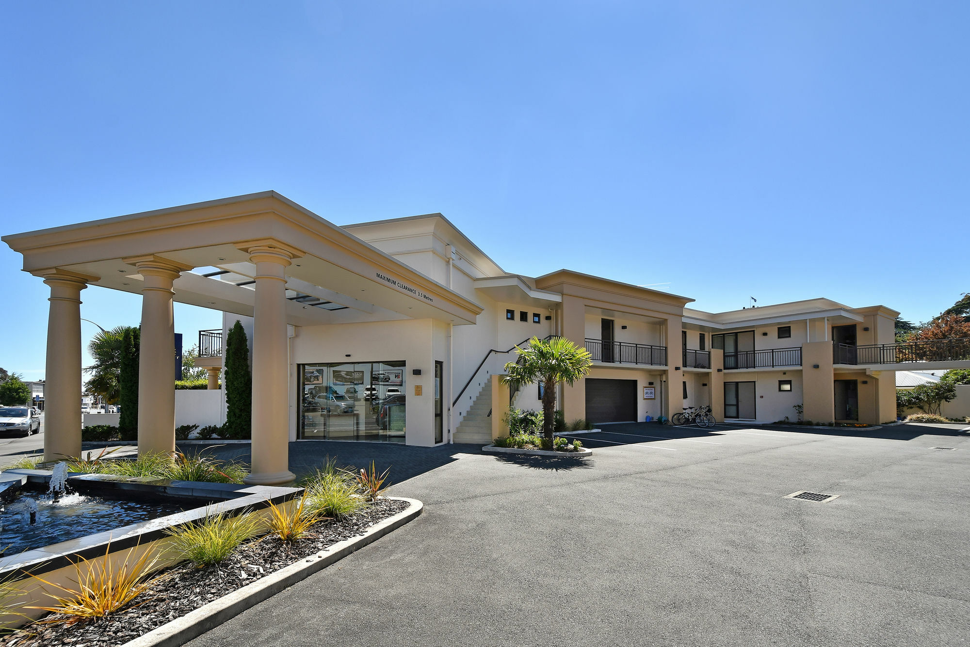 パラッツォ モーター ロッジ ネルソン エクステリア 写真 The hotel's entrance